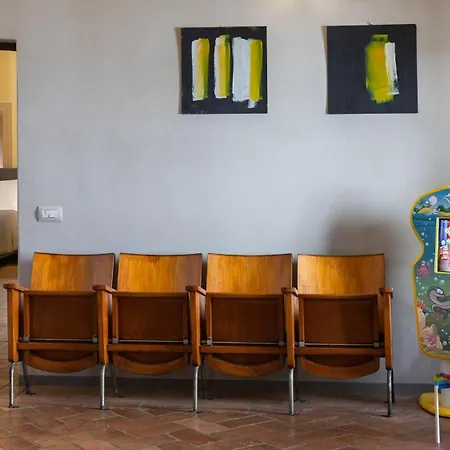 Bed and Breakfast Relais Della Corte 4*